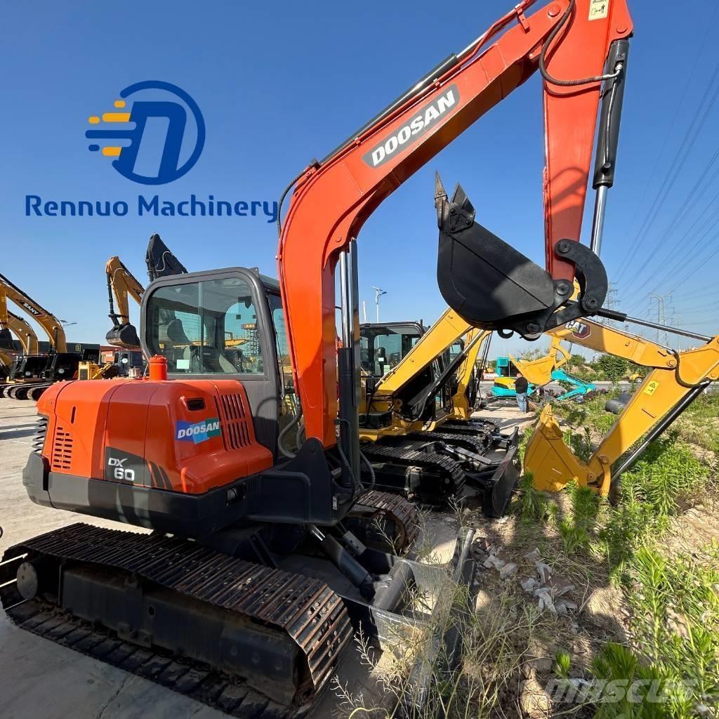 Doosan DX 60 Paletli ekskavatörler