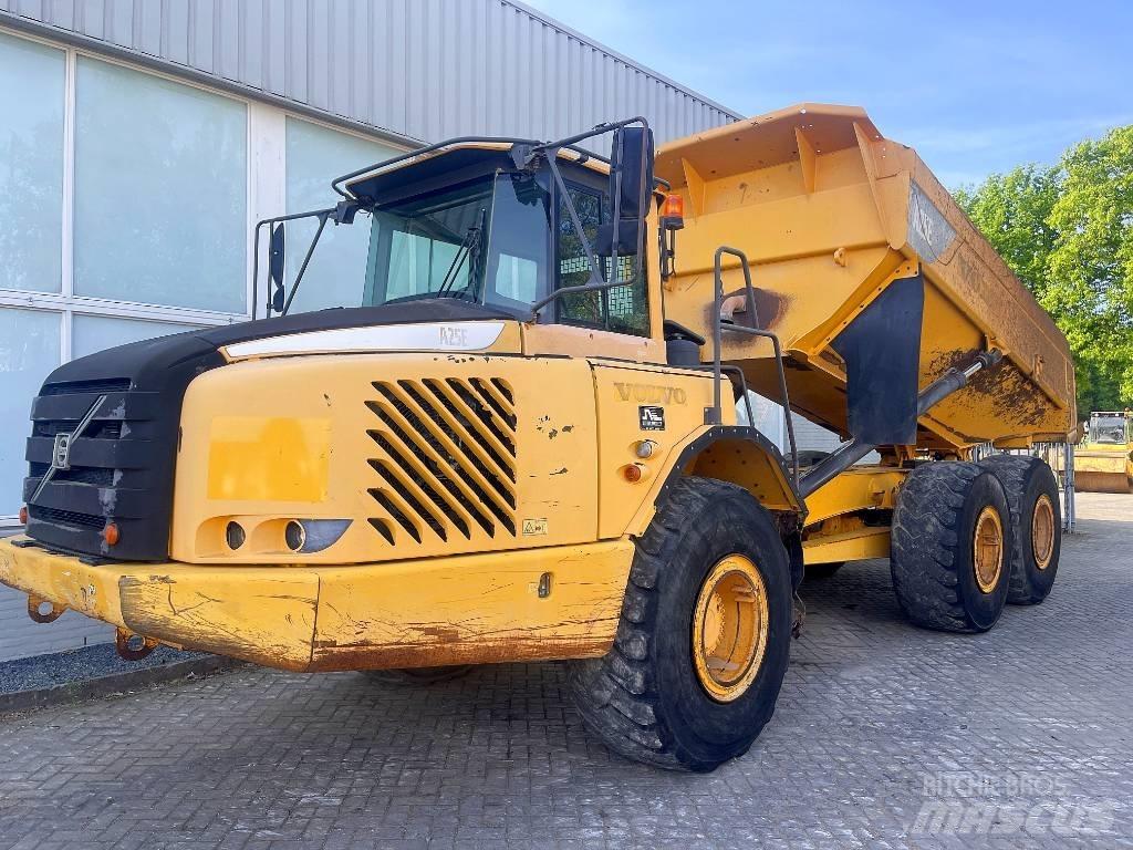 Volvo A25E Belden kirma kaya kamyonu