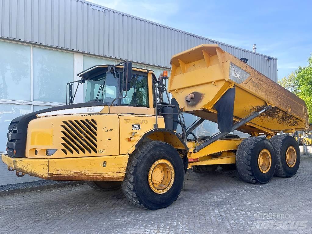 Volvo A25E Belden kirma kaya kamyonu