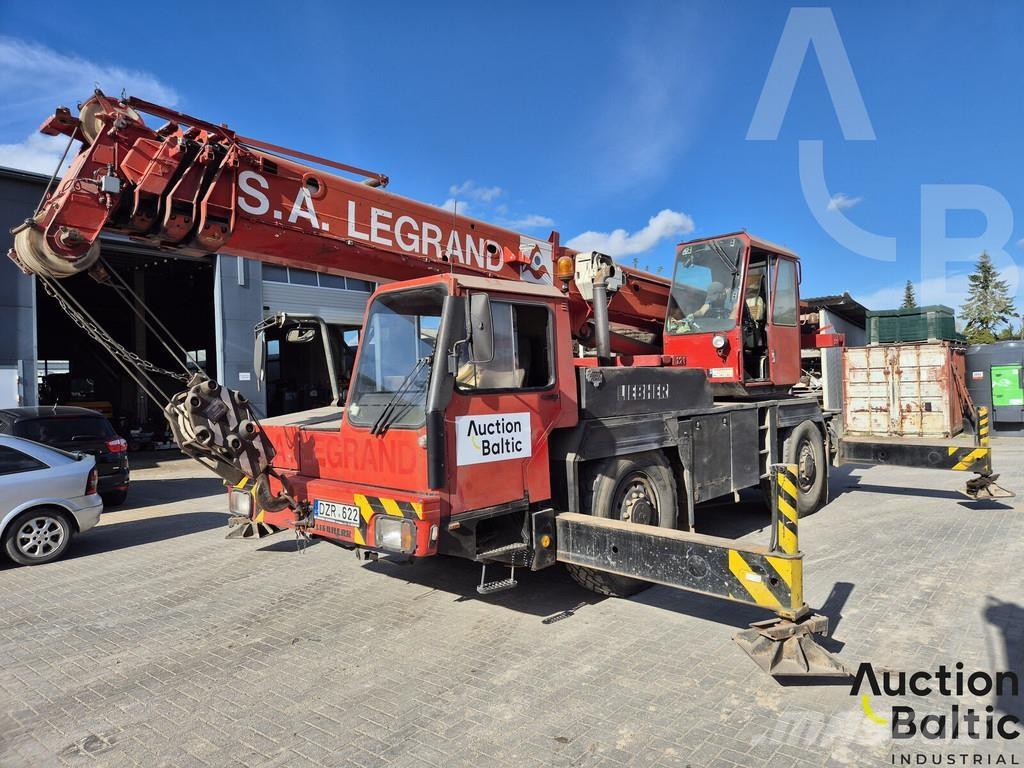 Liebherr UTM 526 Araç üzeri vinçler