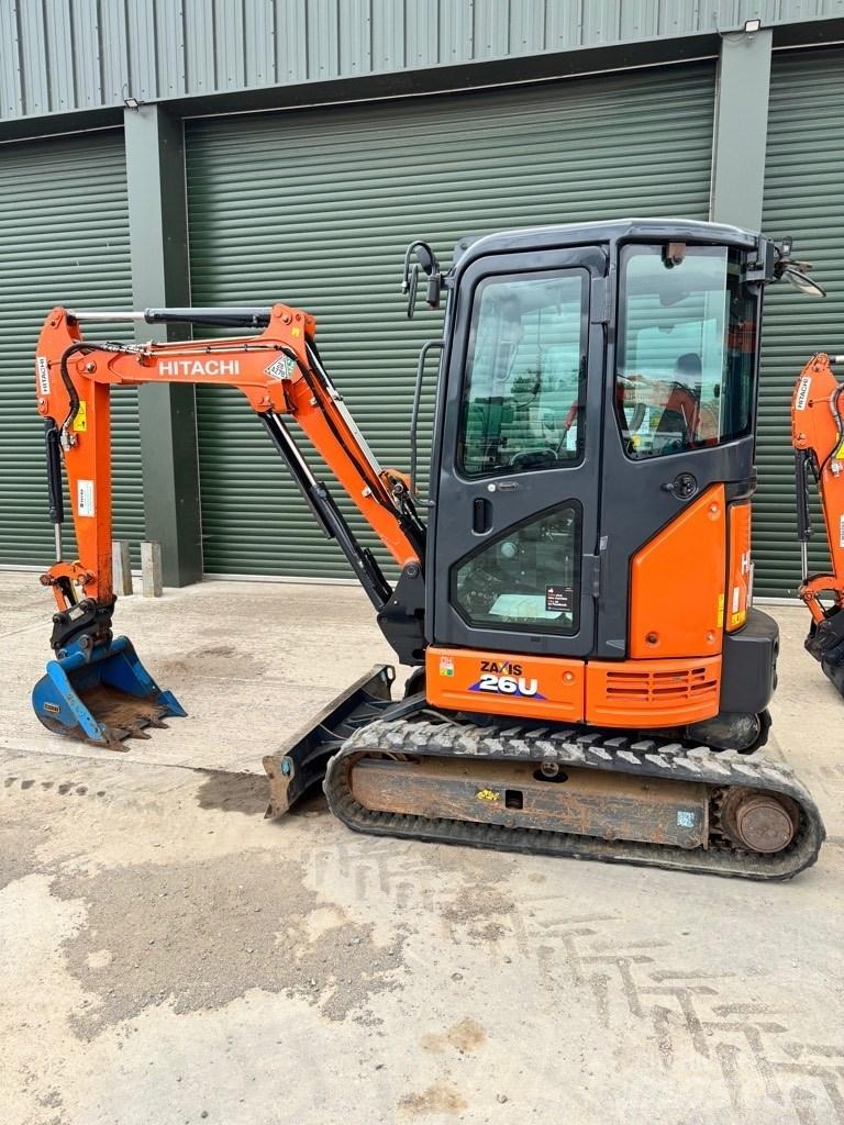 Hitachi ZX 26 U-6 CR Mini ekskavatörler, 7 tona dek