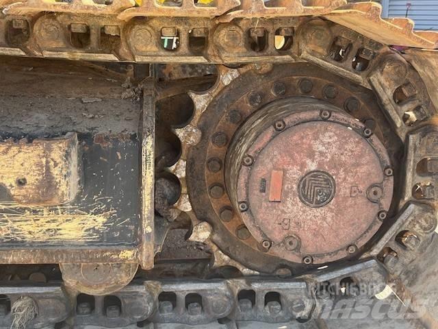 JCB Bandgrävare 220X Paletli ekskavatörler