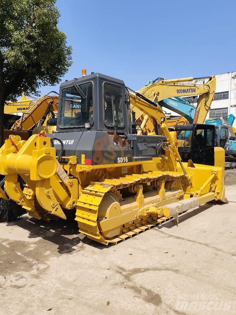 Shantui SD 16 Paletli dozerler