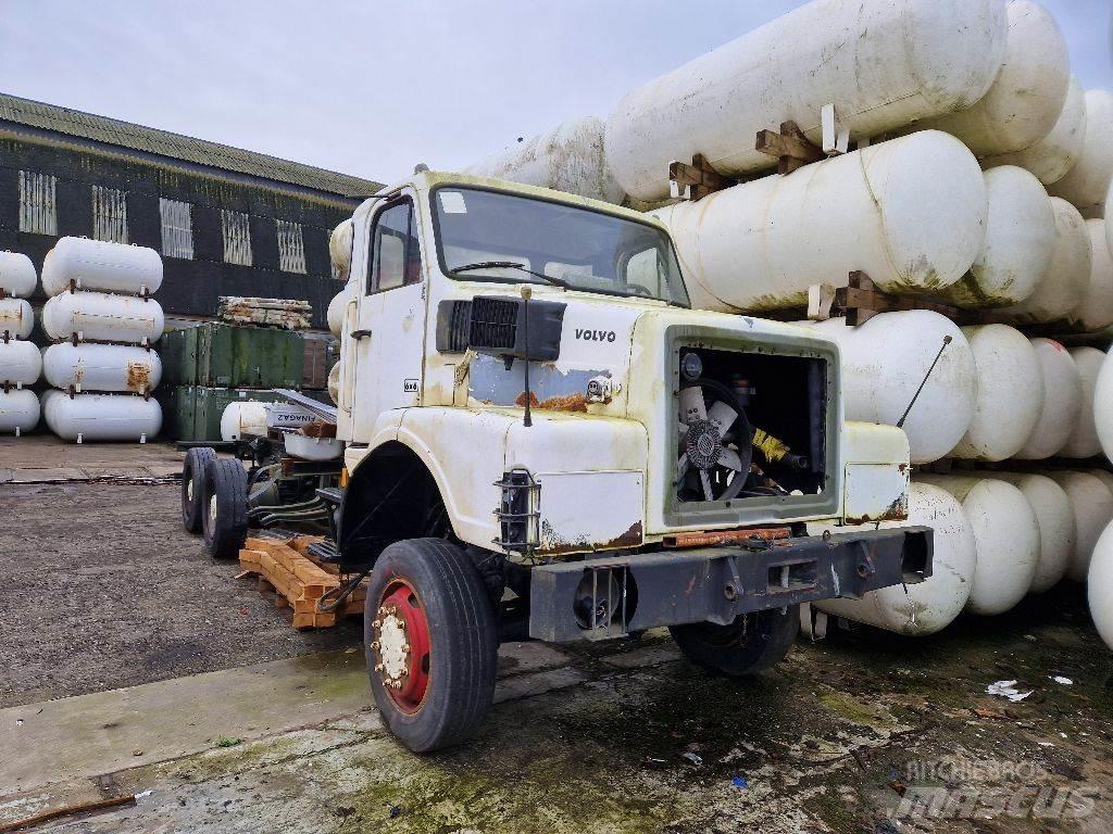 Volvo N10 6x6 Çekiciler