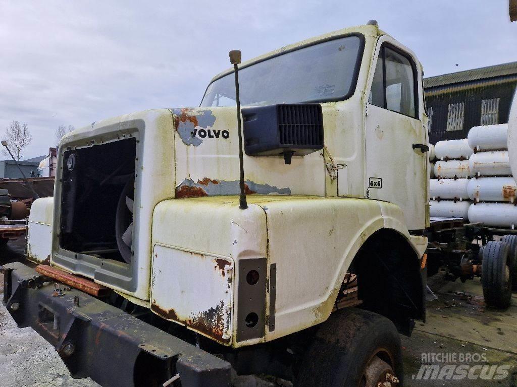 Volvo N10 6x6 Çekiciler