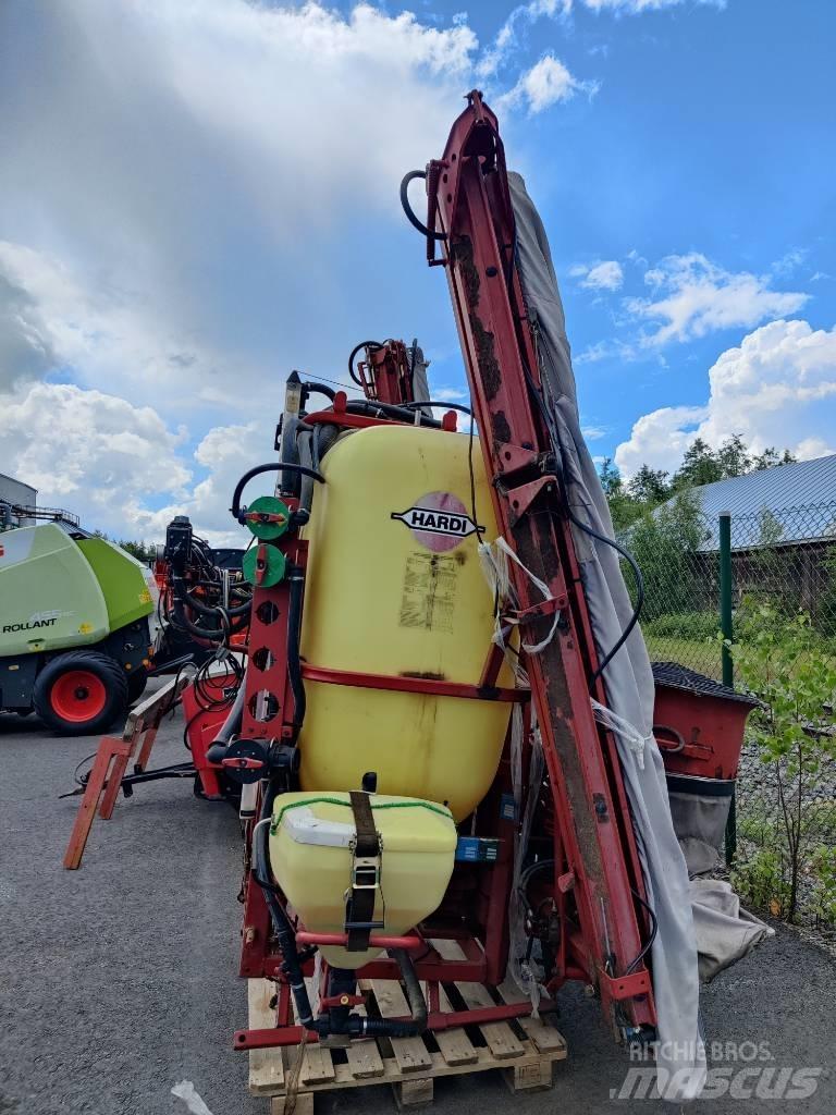 Hardi Master Twin Monte edilebilir pülverizatörler