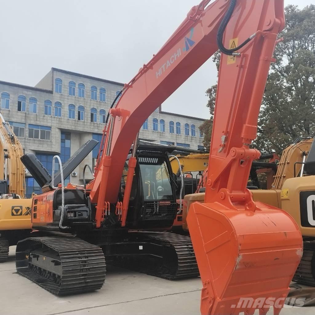 Hitachi ZX 200 Paletli ekskavatörler