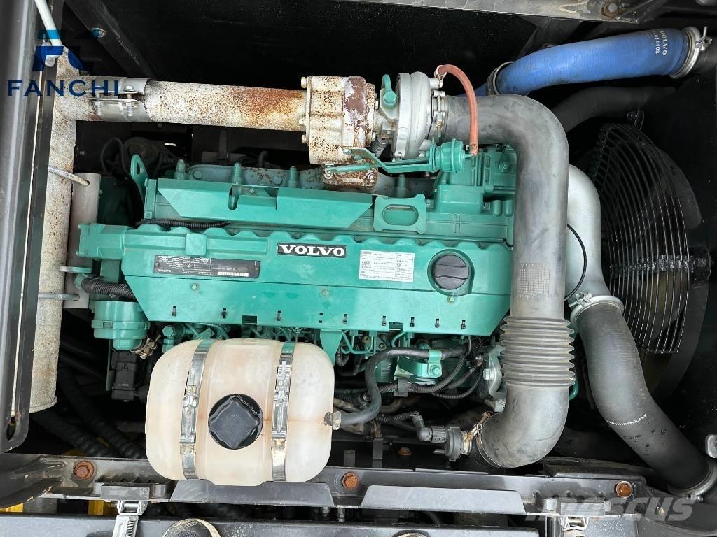 Volvo 210 Paletli ekskavatörler