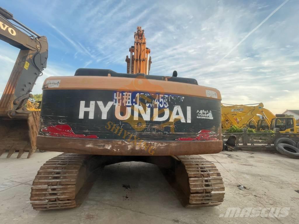 Hyundai Robex 225 Paletli ekskavatörler