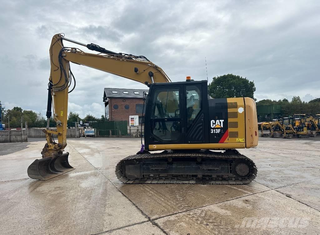 CAT 313 F L Paletli ekskavatörler