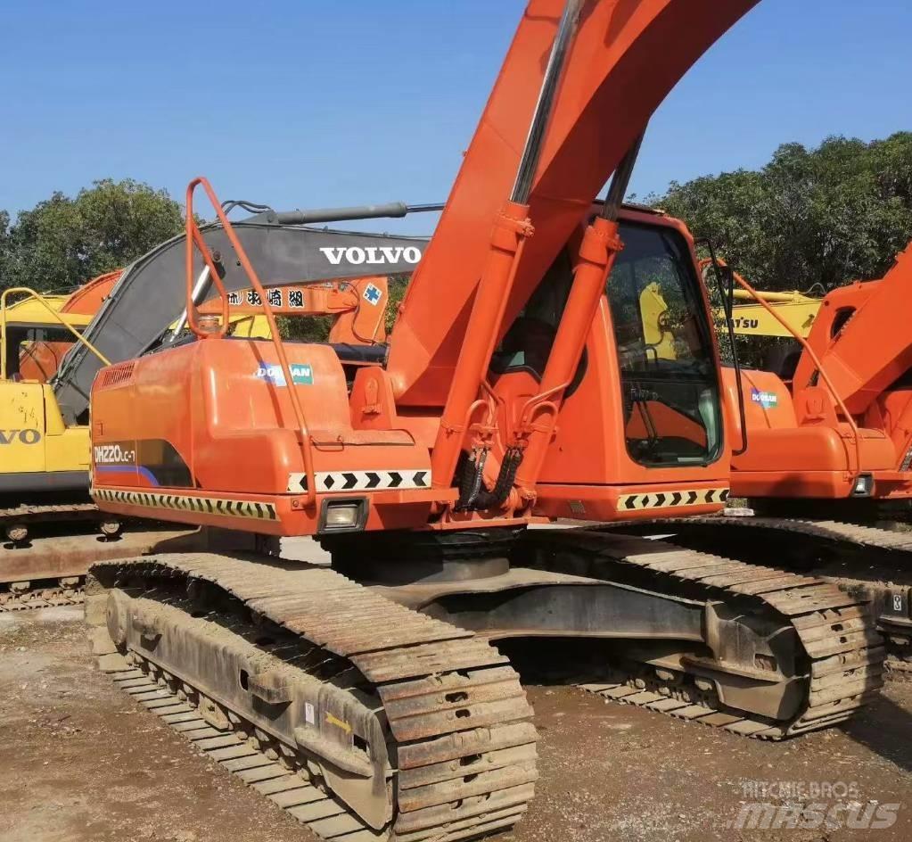 Doosan DH 220 Paletli ekskavatörler