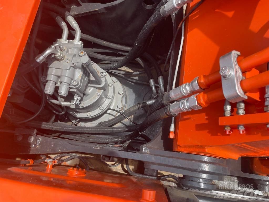 Hitachi ZX 200 Paletli ekskavatörler