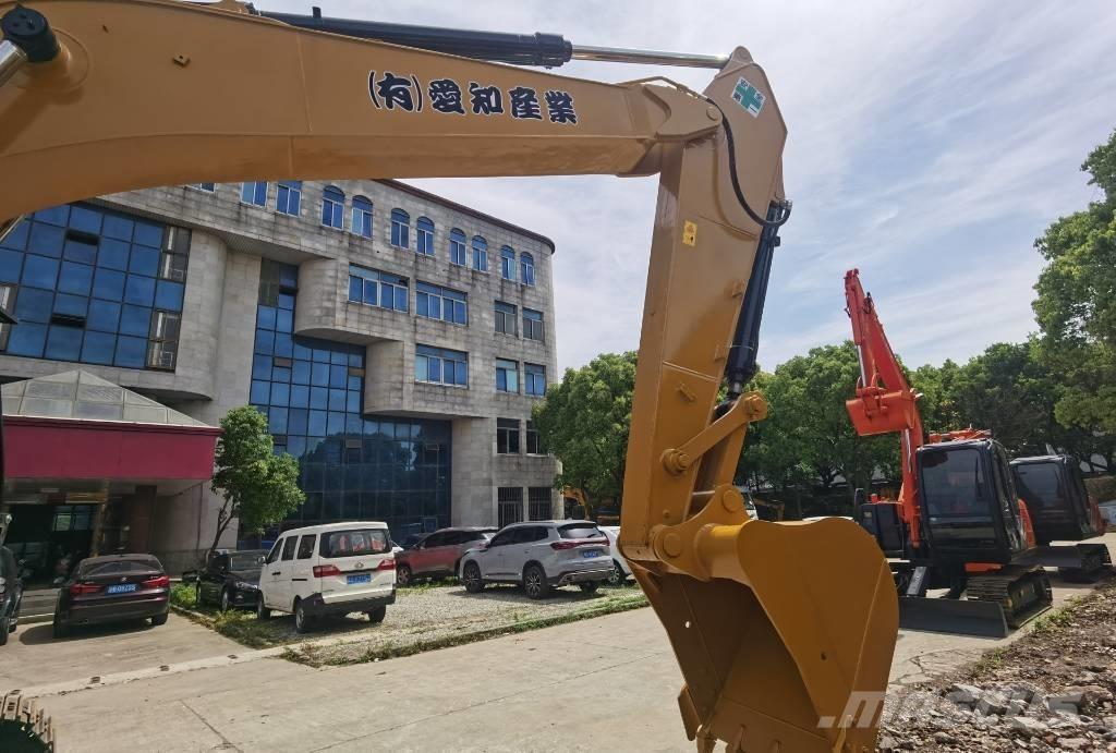 CAT 325D Paletli ekskavatörler