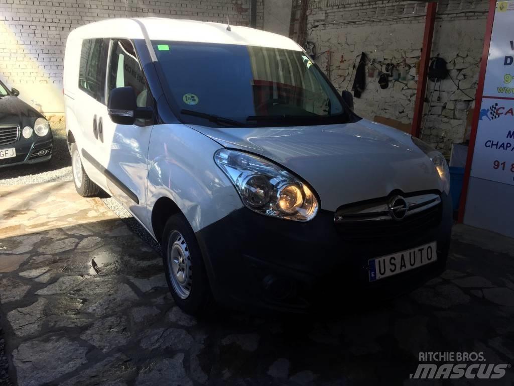 Opel Combo Panel vanlar