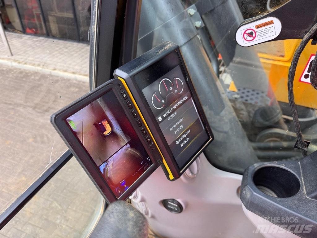 Volvo EC 380 Paletli ekskavatörler