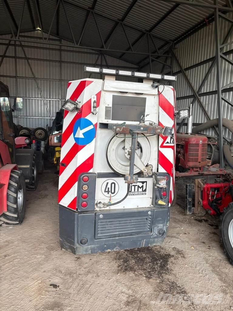 Aebi MFH 2500 Cadde süpürücüler