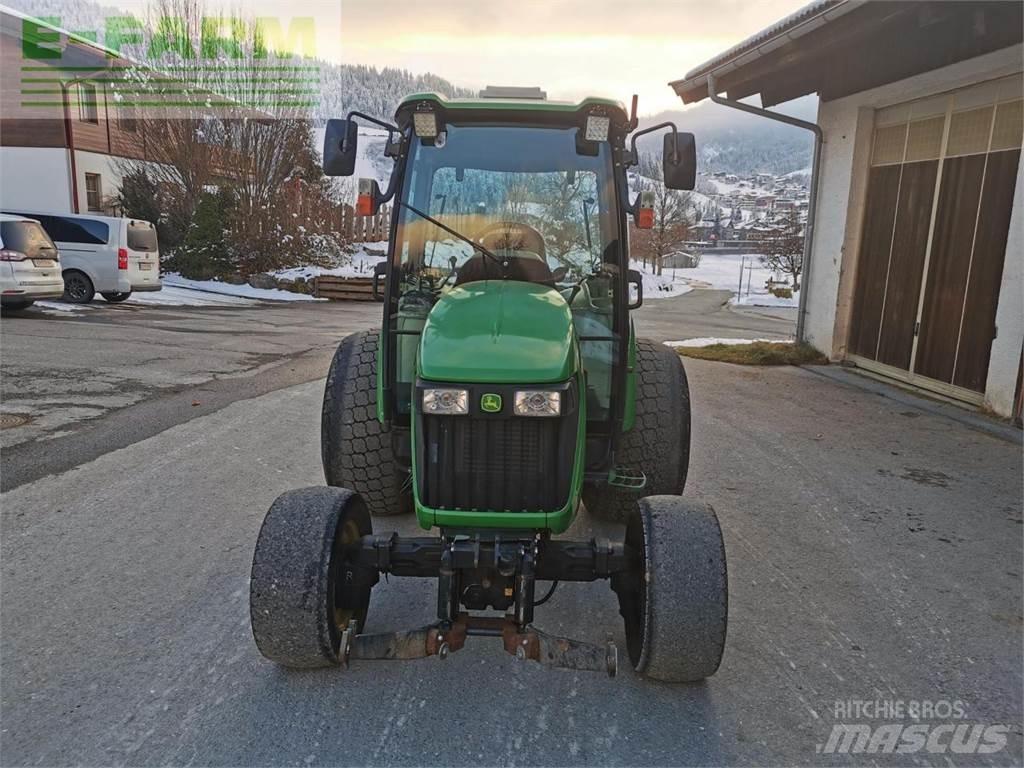 John Deere 4720 Traktörler