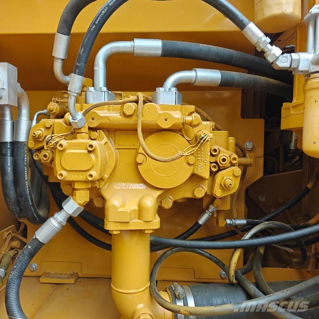 CAT 320 D Paletli ekskavatörler