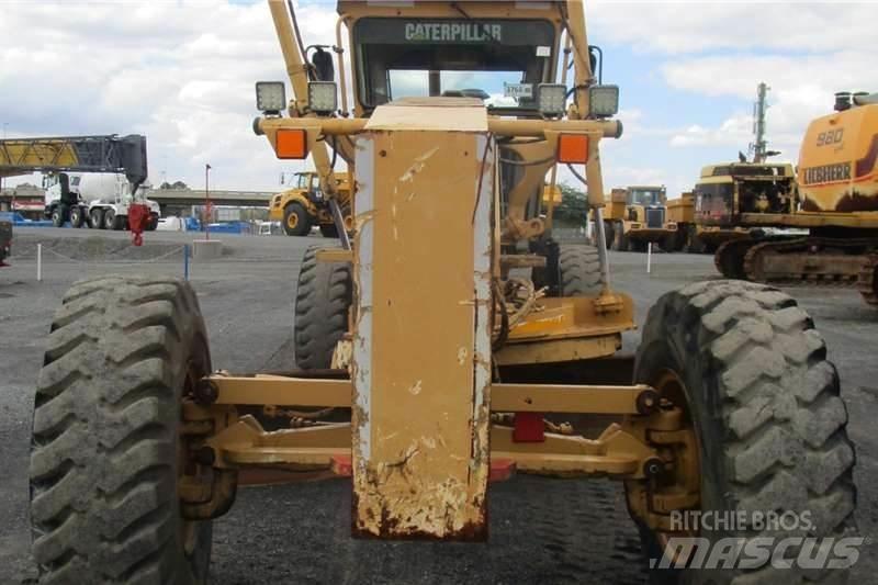 CAT 140H Greyderler