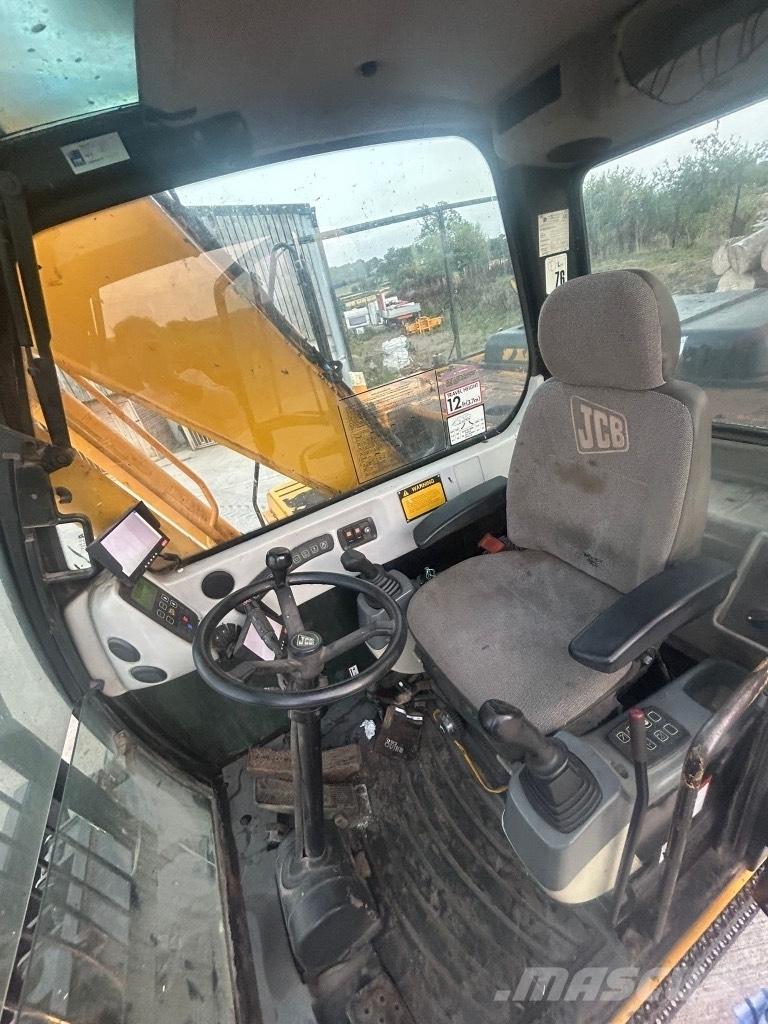 JCB JS 160 W Lastik tekerli ekskavatörler