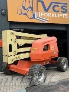 JLG 450 AJ Körüklü personel platformları