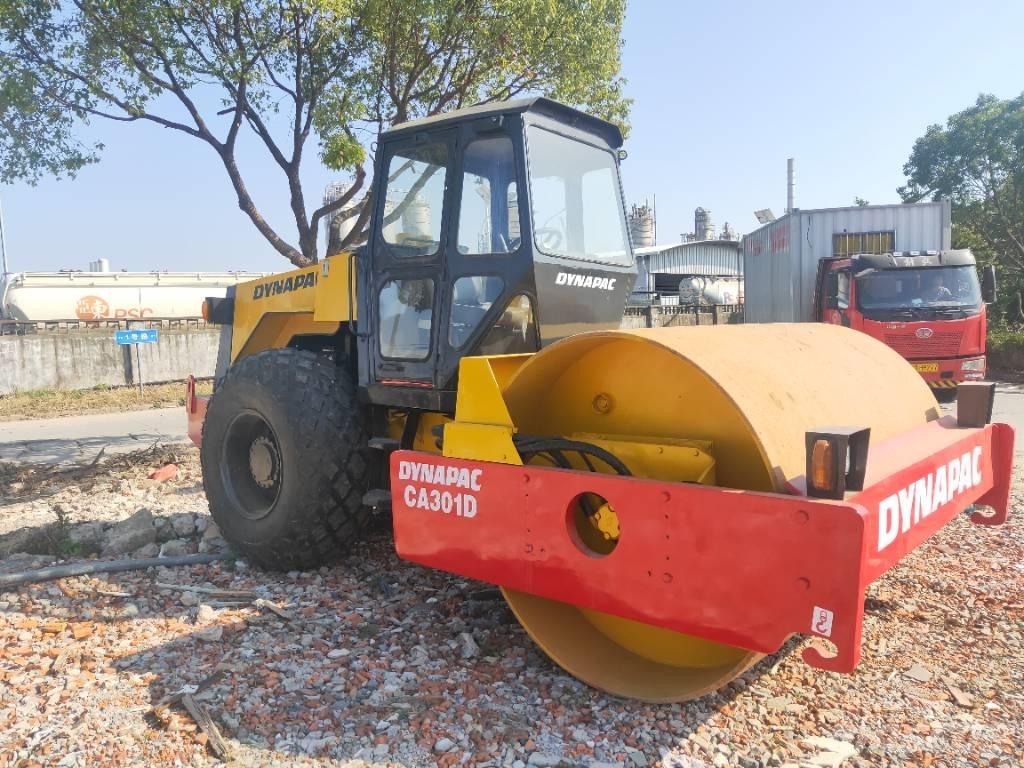 Dynapac CA301D Tek tamburlu silindirler