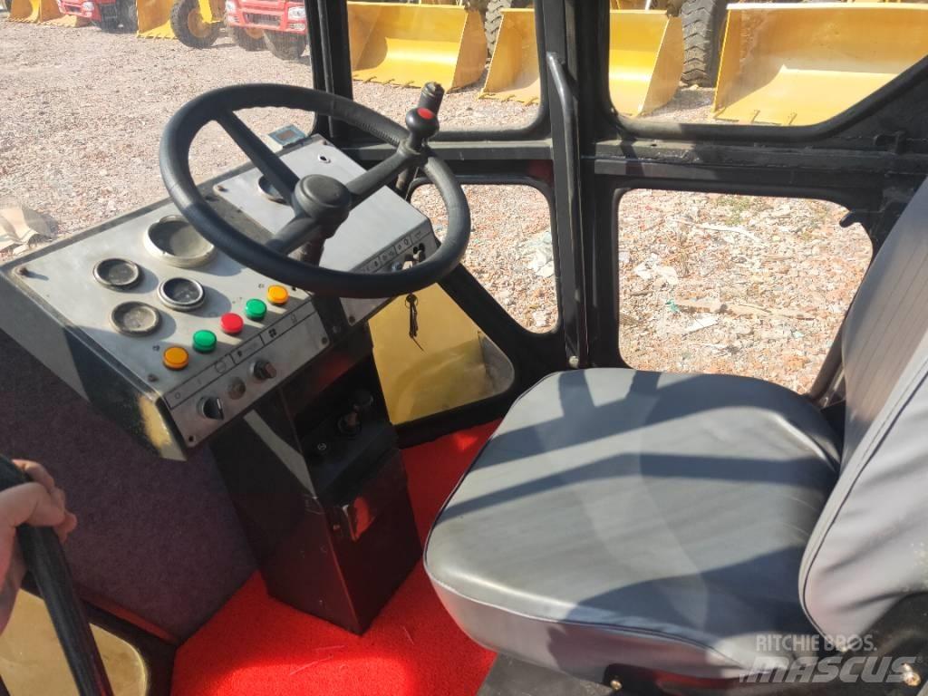 Dynapac CA301D Tek tamburlu silindirler