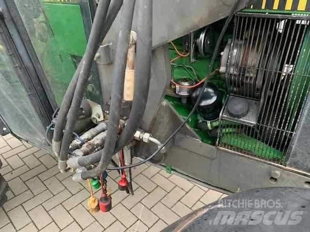 John Deere 2450 Traktörler