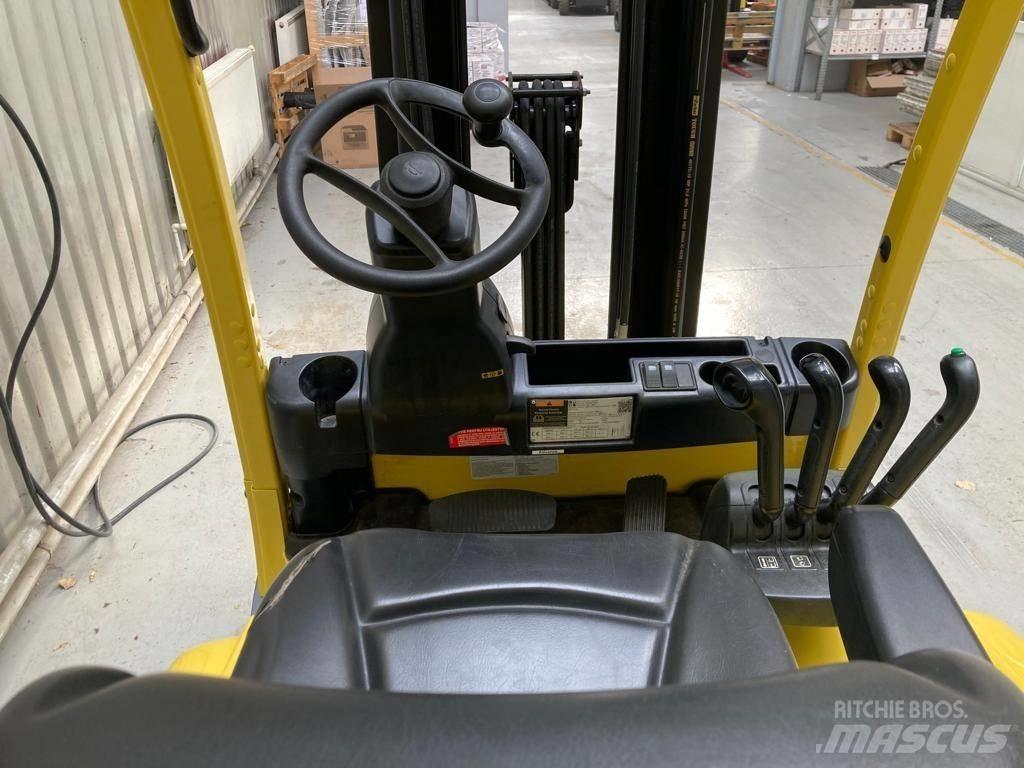 Hyster J2.5XN Elektrikli forkliftler