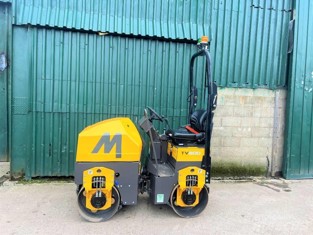 Mecalac tv800 Çift tamburlu silindirler