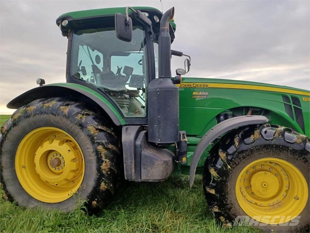 John Deere 8335R Traktörler