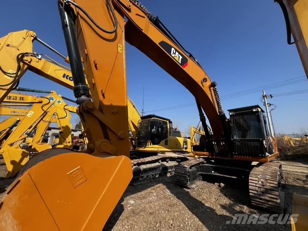 CAT 330 D2 Paletli ekskavatörler