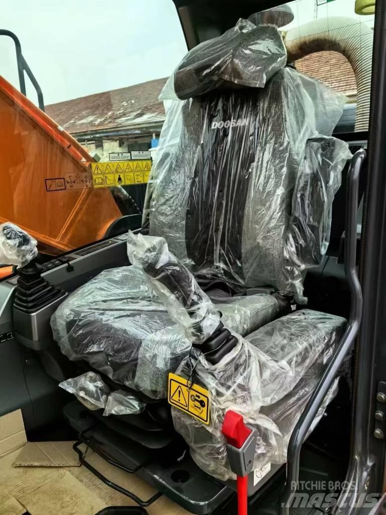 Doosan DX215 Paletli ekskavatörler