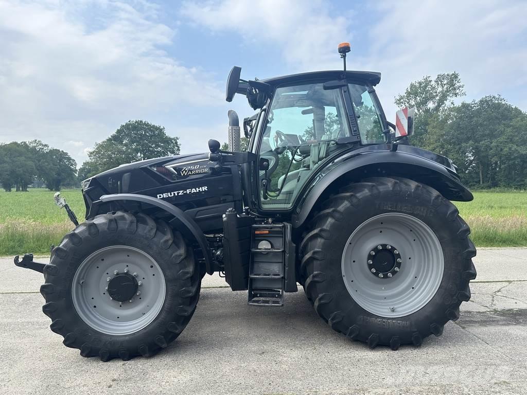 Deutz-Fahr 7250TTV Traktörler