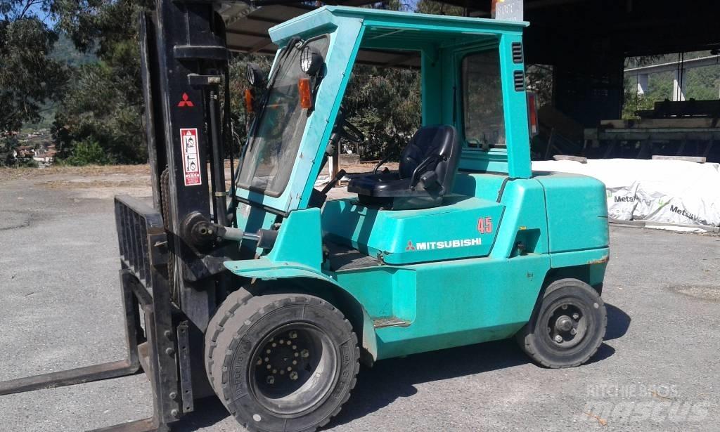 Mitsubishi FD45K2 Dizel forkliftler