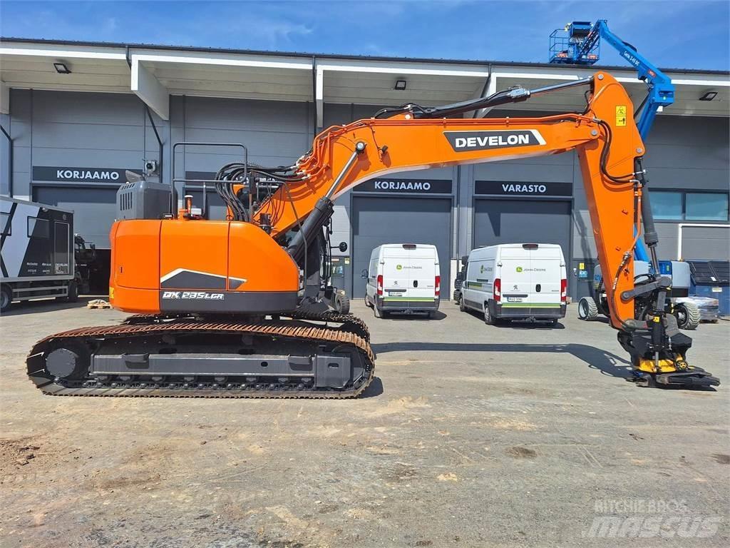 Doosan DX235LCR-7 Paletli ekskavatörler