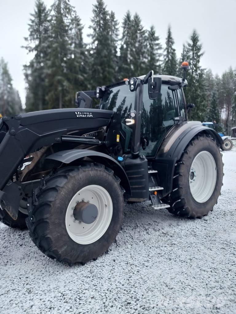 Valtra T 235 Traktörler