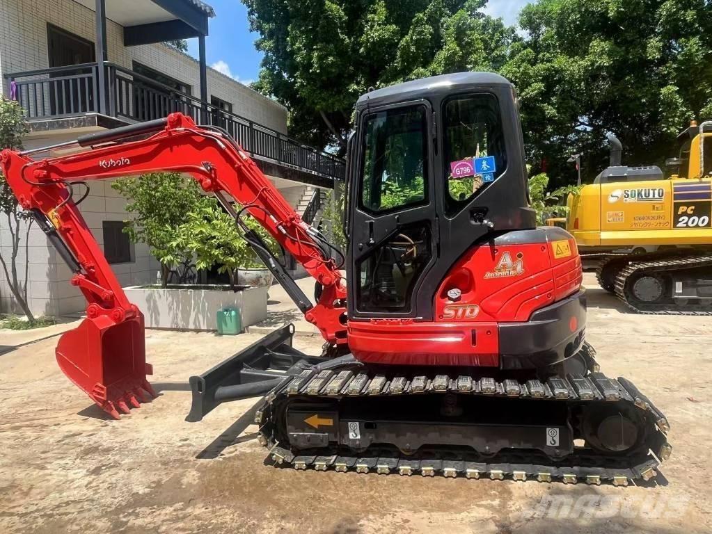 Kubota KX155-3 Paletli ekskavatörler