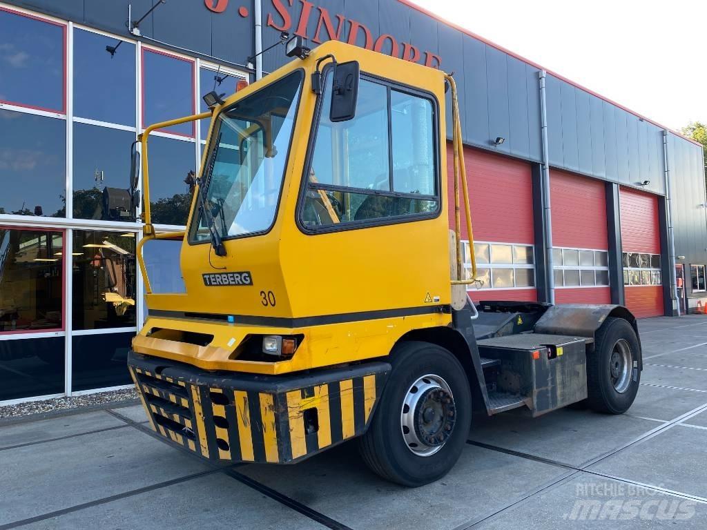 Terberg YT 222 Terminal çekiciler