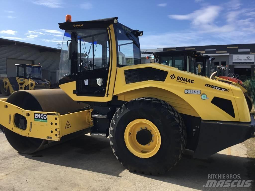 Bomag BW212D5 Zemin sıkıştırma makineleri