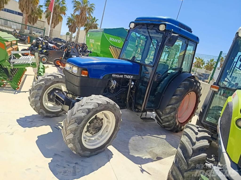 New Holland TN90FC Traktörler