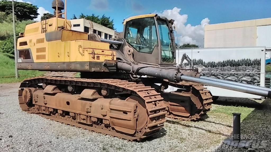 Volvo EC750D Paletli ekskavatörler
