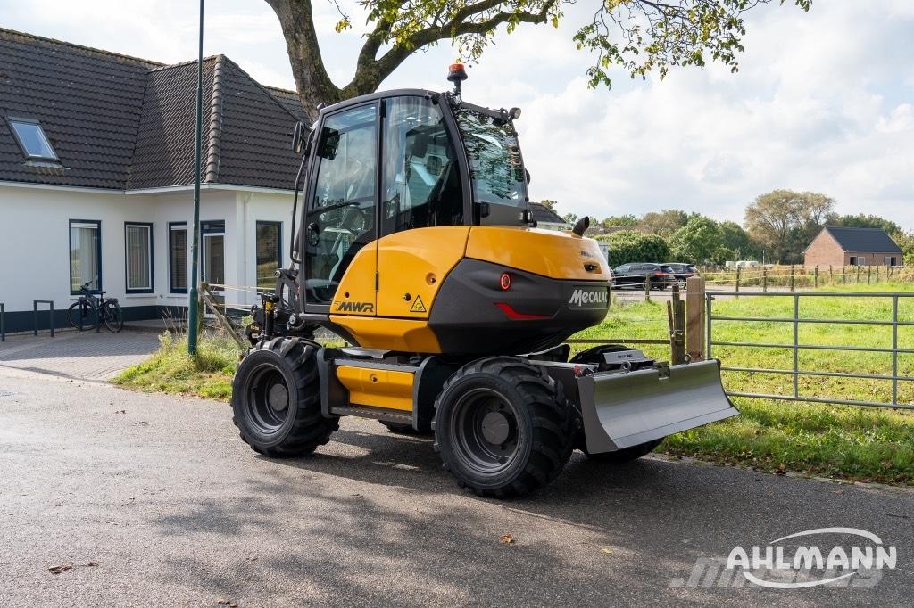 Mecalac 7 MWR Engcon Lastik tekerli ekskavatörler