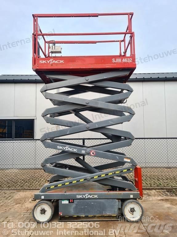 SkyJack SJ4632 Makasli platformlar
