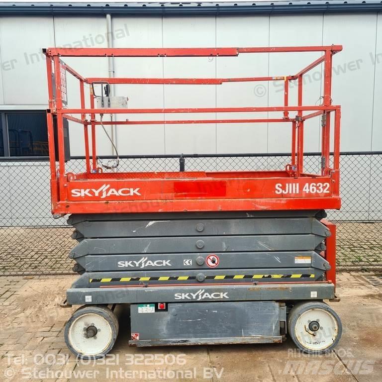 SkyJack SJ4632 Makasli platformlar