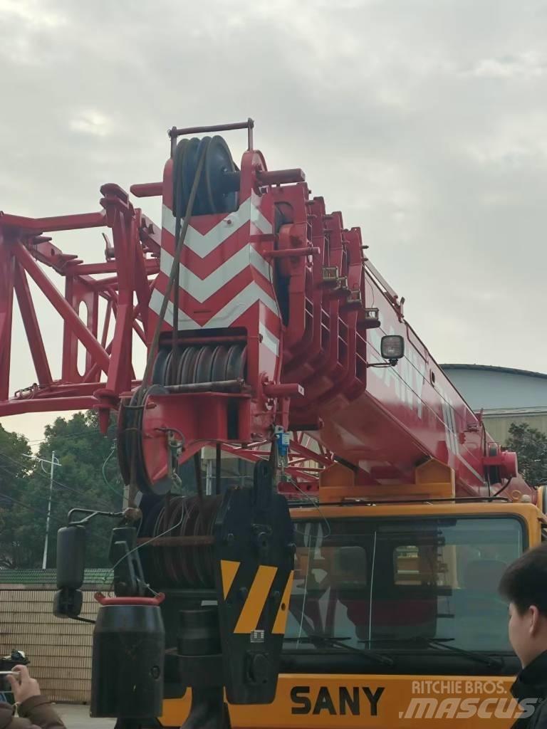 Sany STC 750 Dış cephe asansörleri