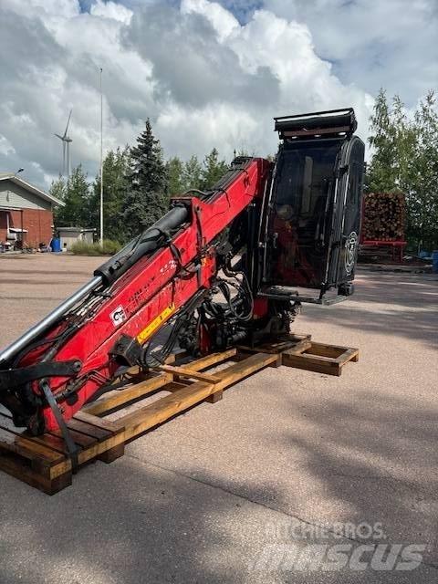 Loglift F118ST9.6 Tomruk vinçleri