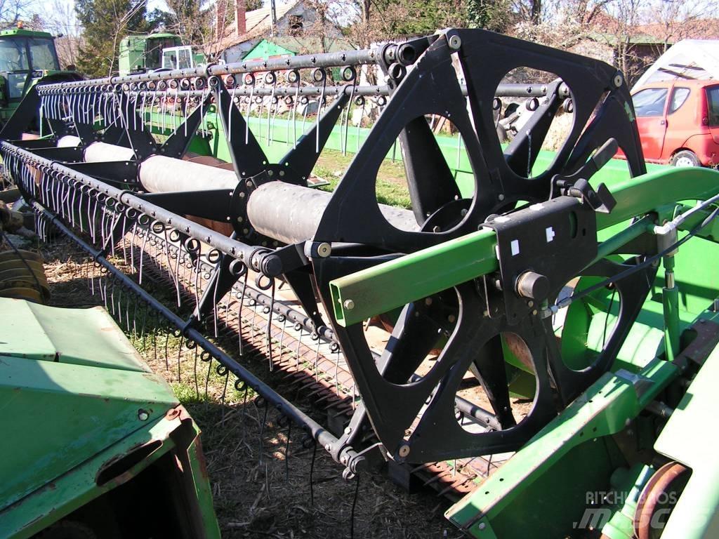 John Deere 618 R Biçerdöver kafaları