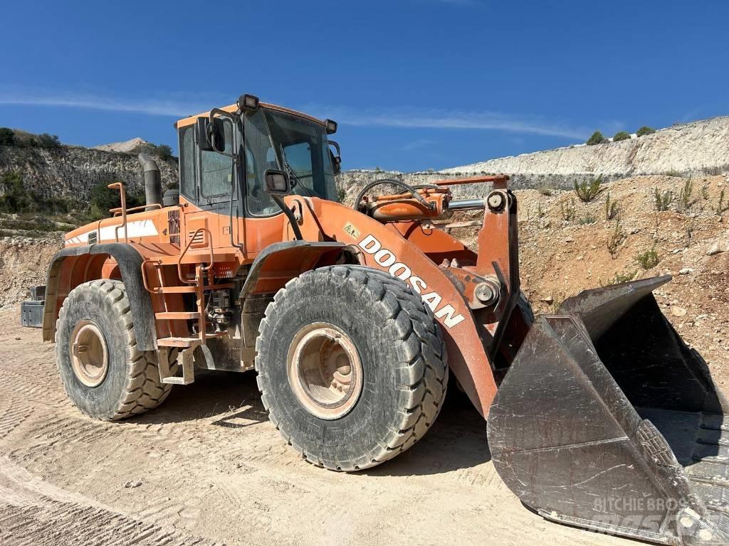 Doosan DL 400 Tekerlekli yükleyiciler