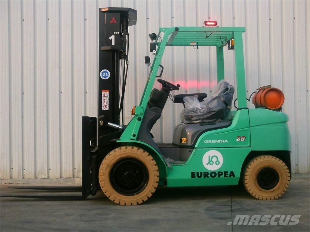 Mitsubishi FG30NTD LPG'li forkliftler